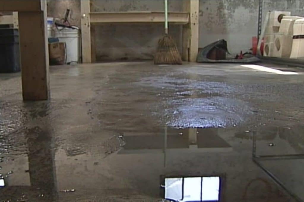 Water-inside-the-basement